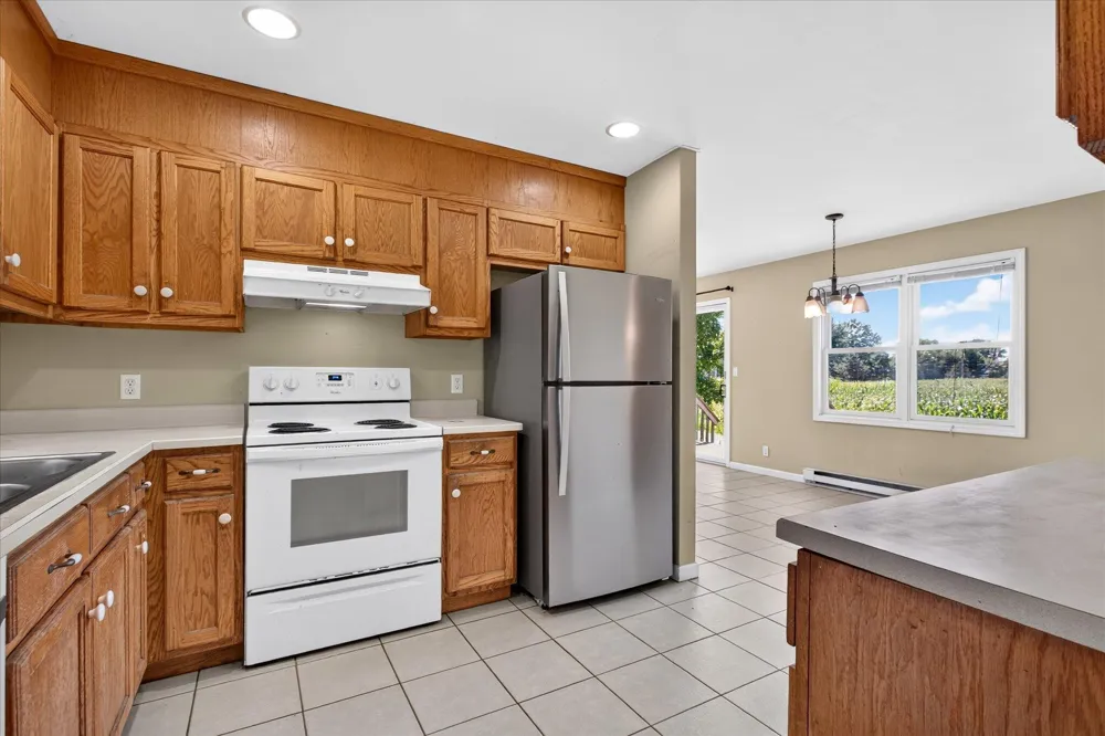 6859 Kruger Road Three Oaks Township, MI 49128