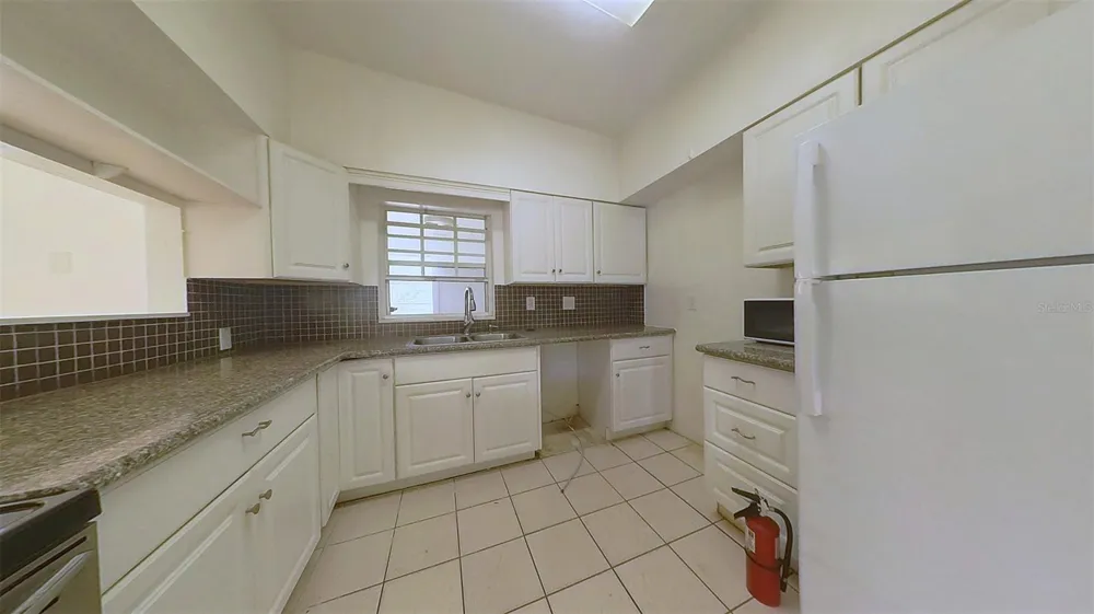 120 KAY LANE Altamonte Springs, FL 32701