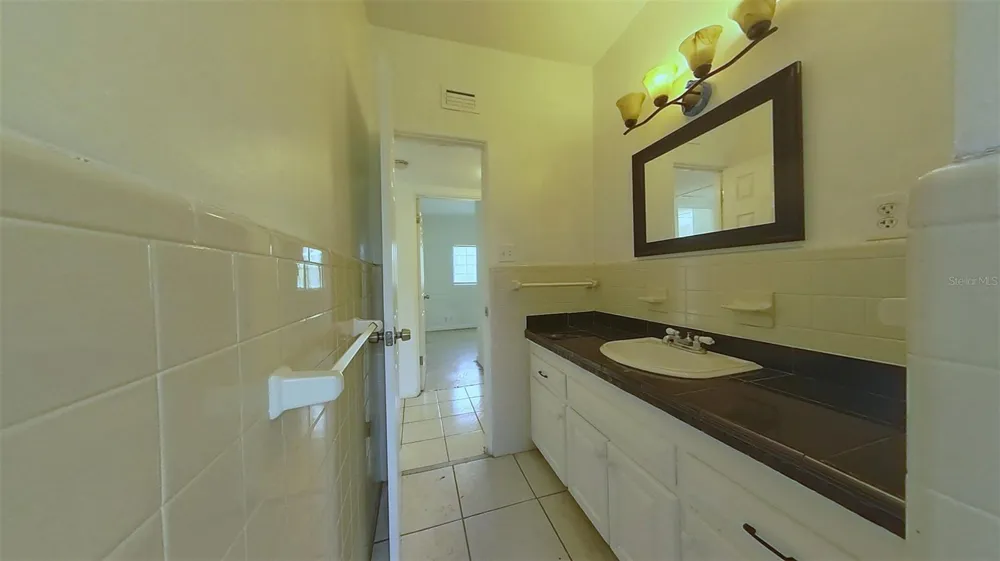 120 KAY LANE Altamonte Springs, FL 32701