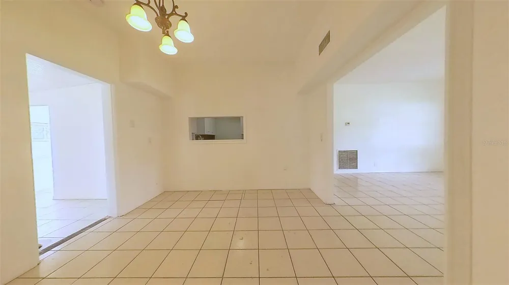 120 KAY LANE Altamonte Springs, FL 32701
