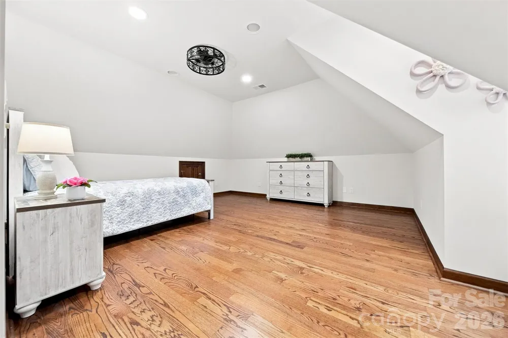 296 Culloden Road Iron Station, NC 28080