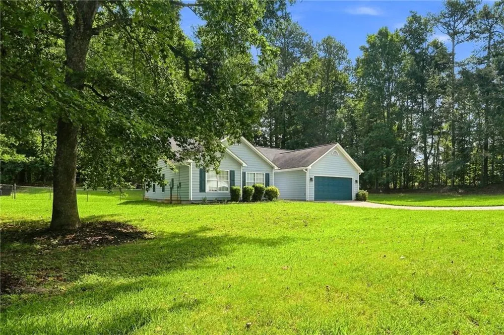 750 Flintlock Drive Dacula, GA 30019