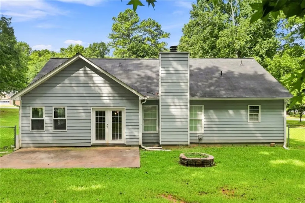 750 Flintlock Drive Dacula, GA 30019