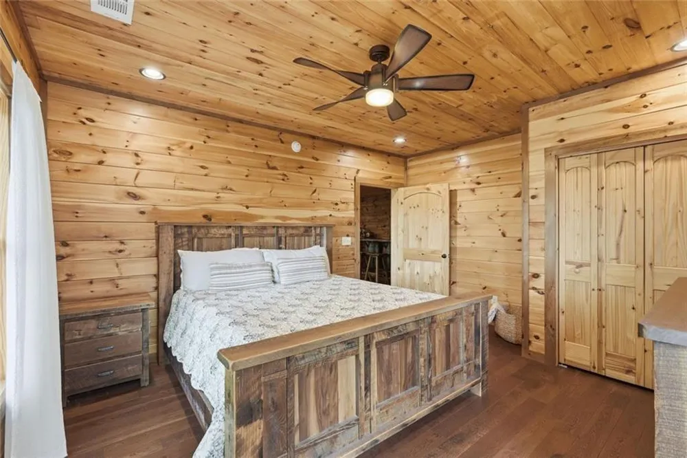175 Stuart Drive Drive Mineral Bluff, GA 30559