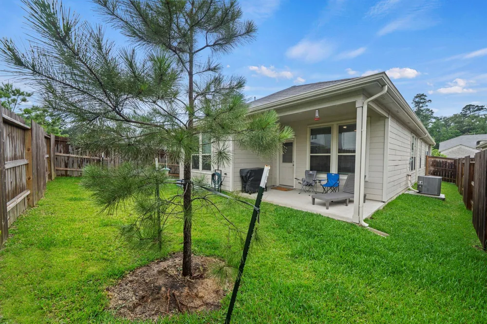 334 Maple Bark Trail Conroe, TX 77378