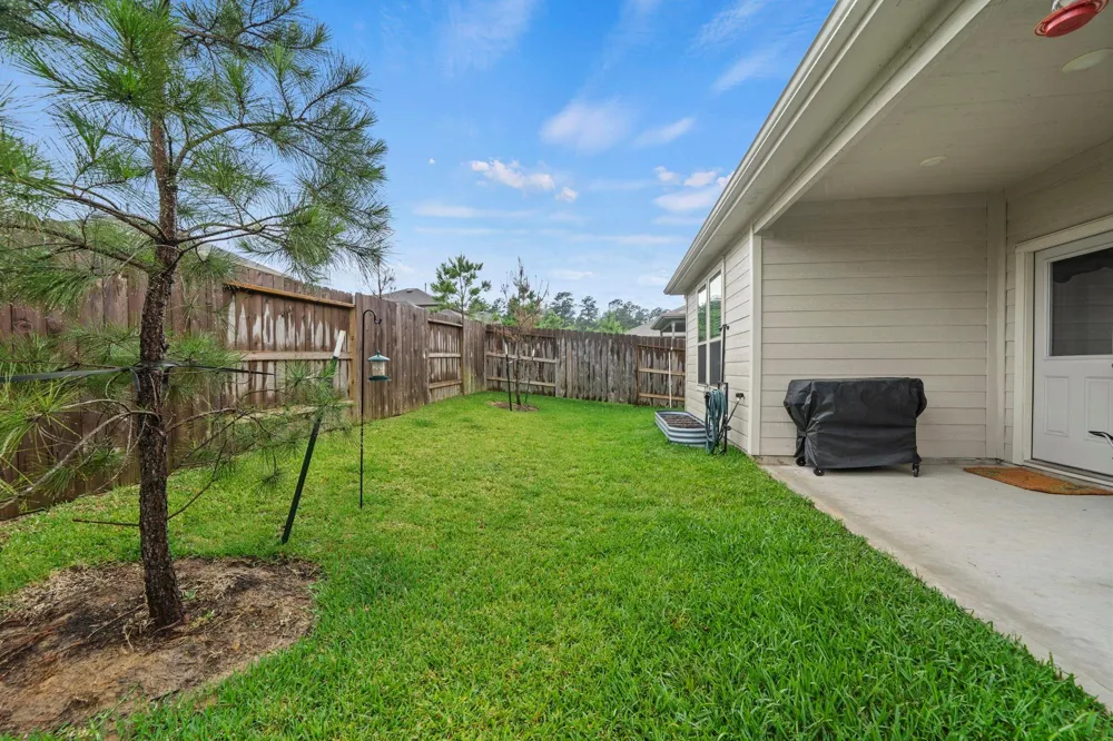 334 Maple Bark Trail Conroe, TX 77378