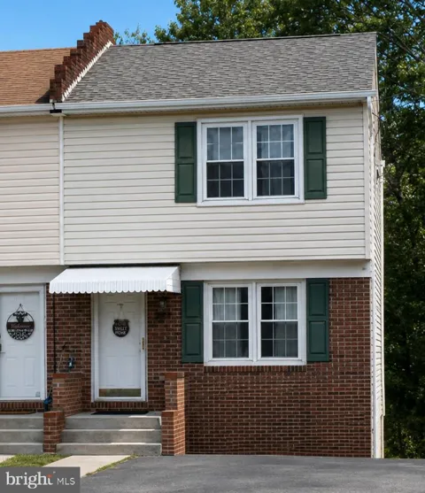 823 SHENANDOAH AVENUE