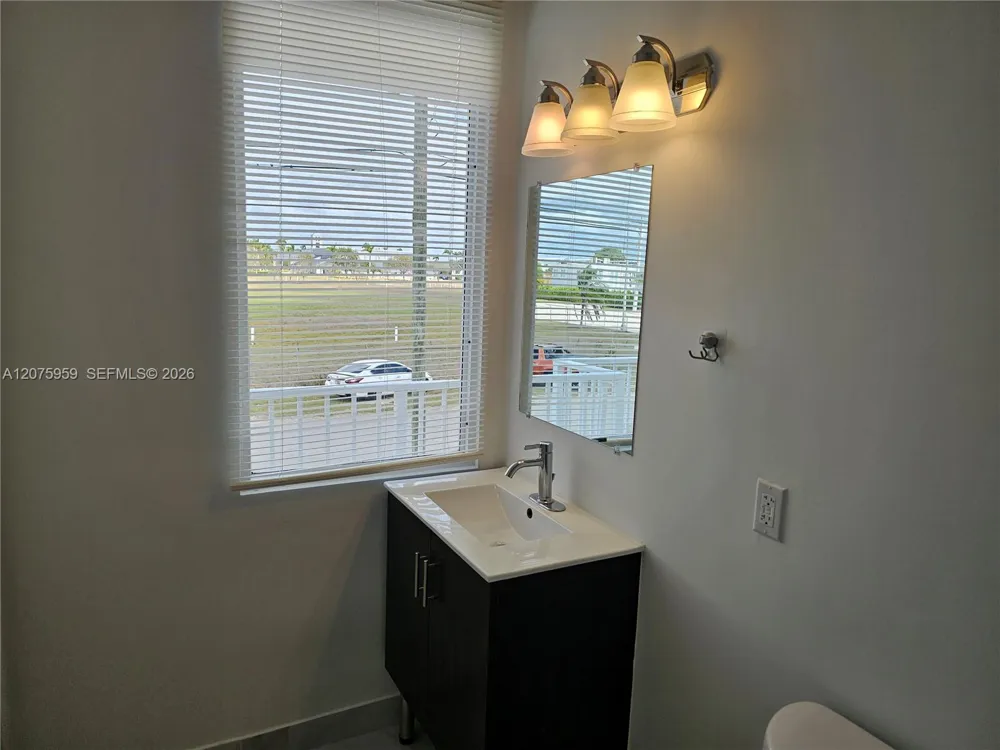 13660 SW 260th St Homestead, FL 33032