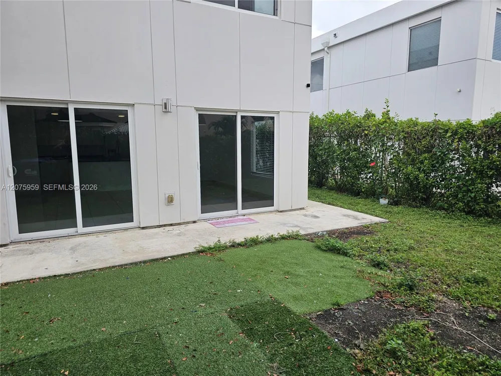 13660 SW 260th St Homestead, FL 33032