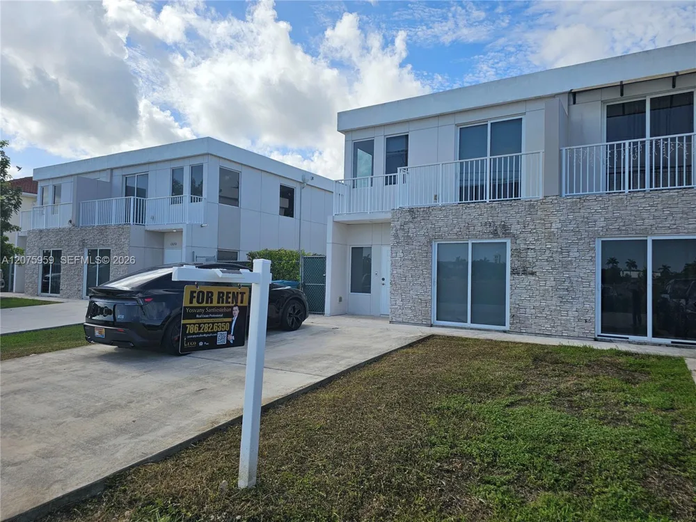 13660 SW 260th St Homestead, FL 33032