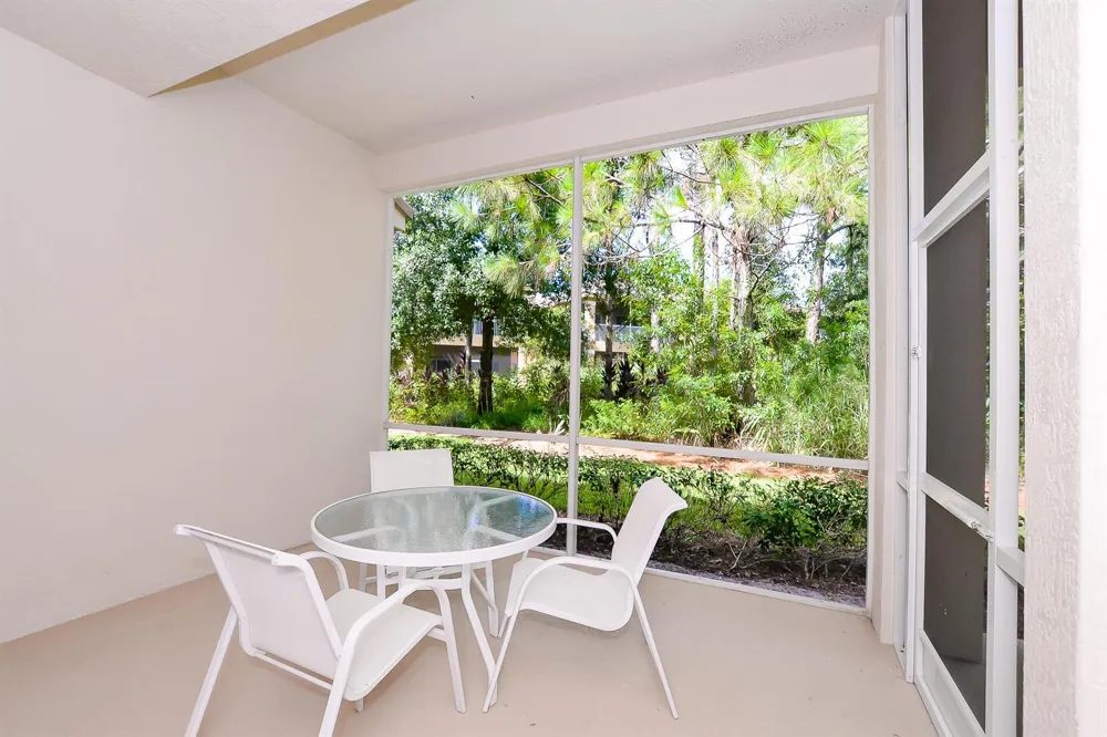 8190 MULLIGAN CIRCLE Port St. Lucie, FL 34986