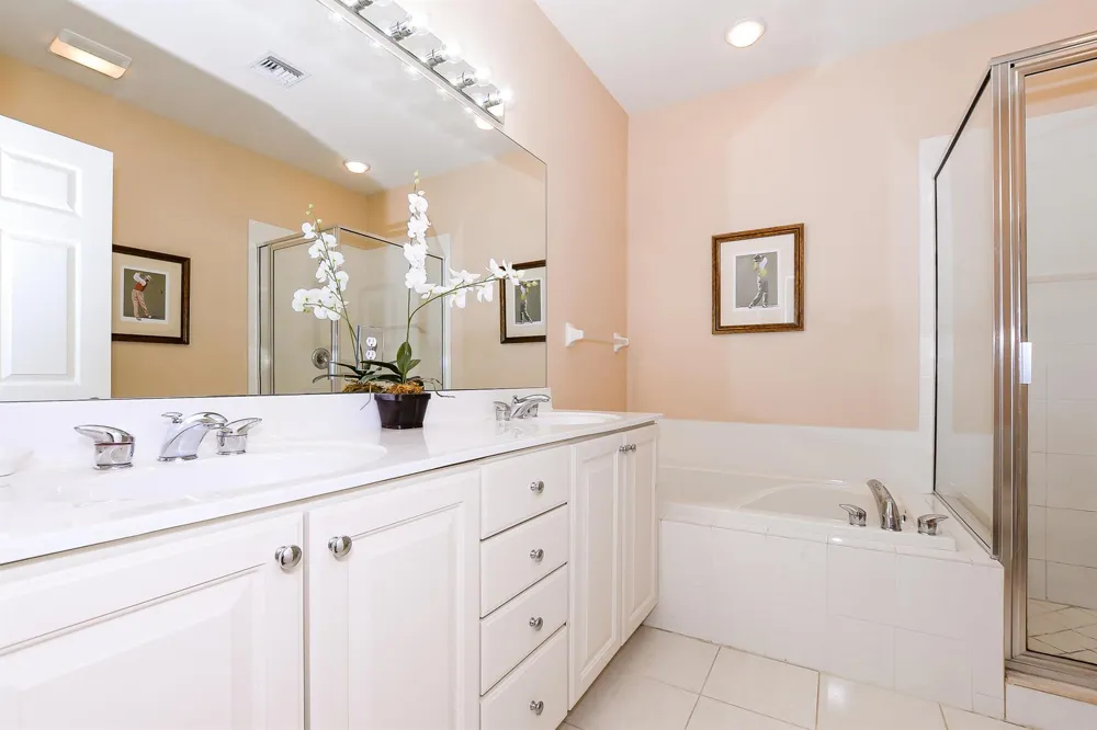 8190 MULLIGAN CIRCLE Port St. Lucie, FL 34986