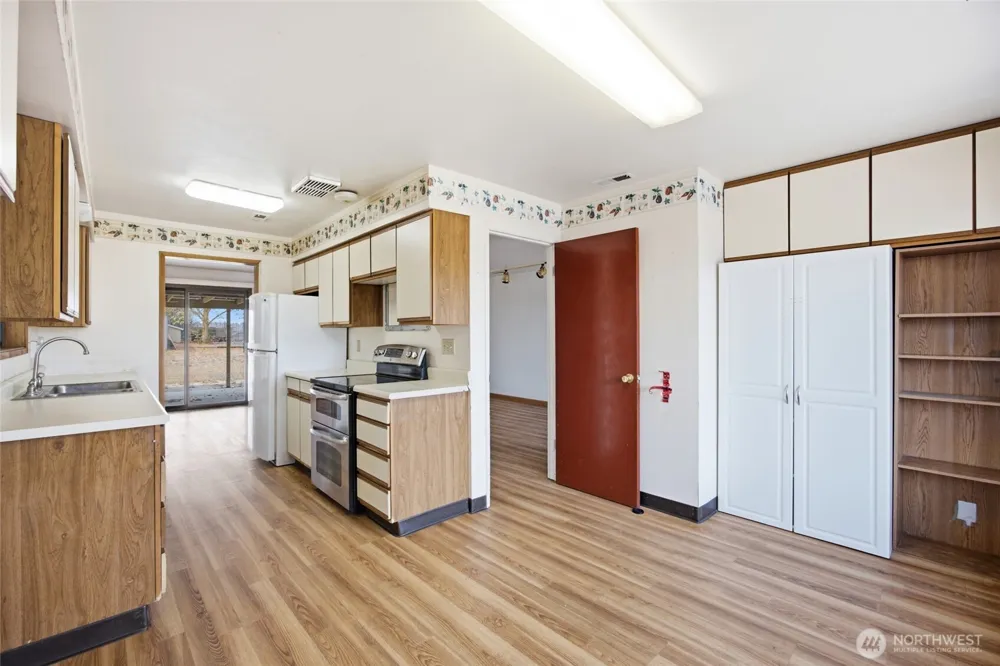 541 Castle Drive Moses Lake, WA 98837