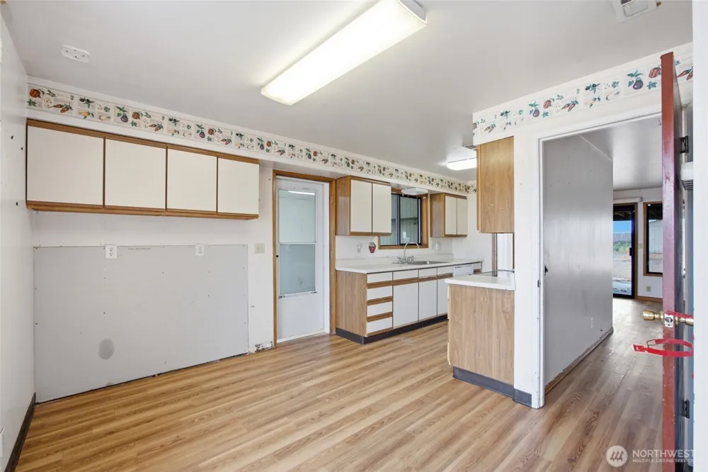 541 Castle Drive Moses Lake, WA 98837