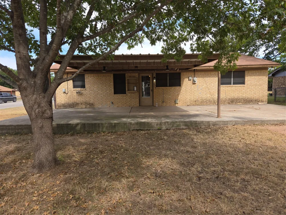 1 Skyview Court Brownwood, TX 76801