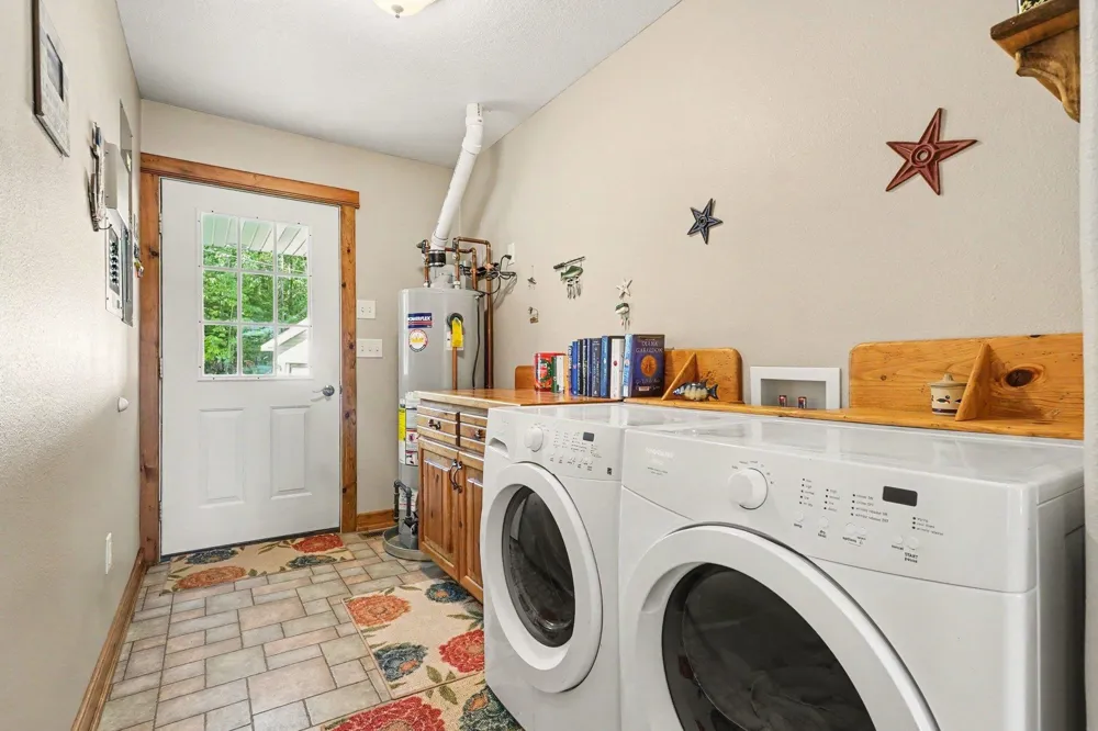4422 S Sunset Drive Curtis Township, MI 48737