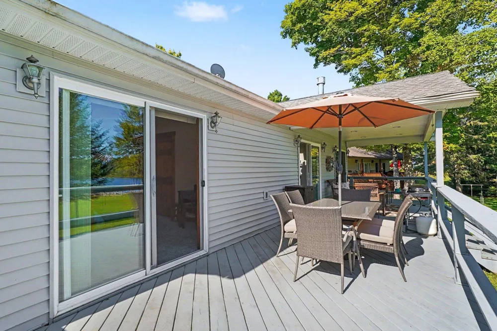4422 S Sunset Drive Curtis Township, MI 48737