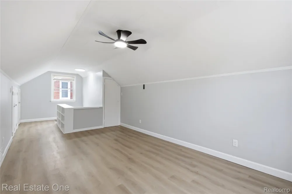 6953 Vernon Street Dearborn Heights City, MI 48127
