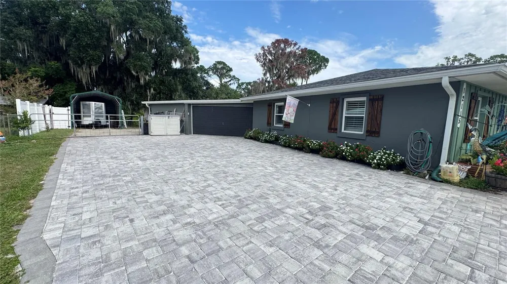 12115 VIRGINIA DRIVE Leesburg, FL 34788