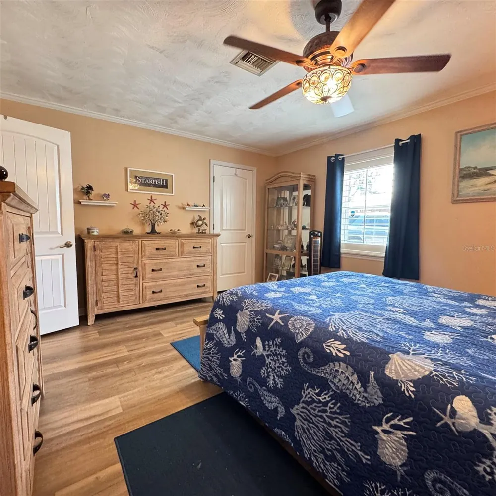 12115 VIRGINIA DRIVE Leesburg, FL 34788