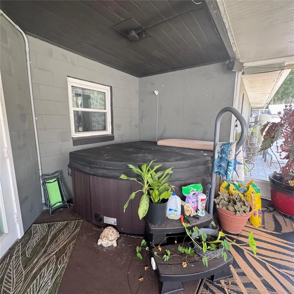 12115 VIRGINIA DRIVE Leesburg, FL 34788