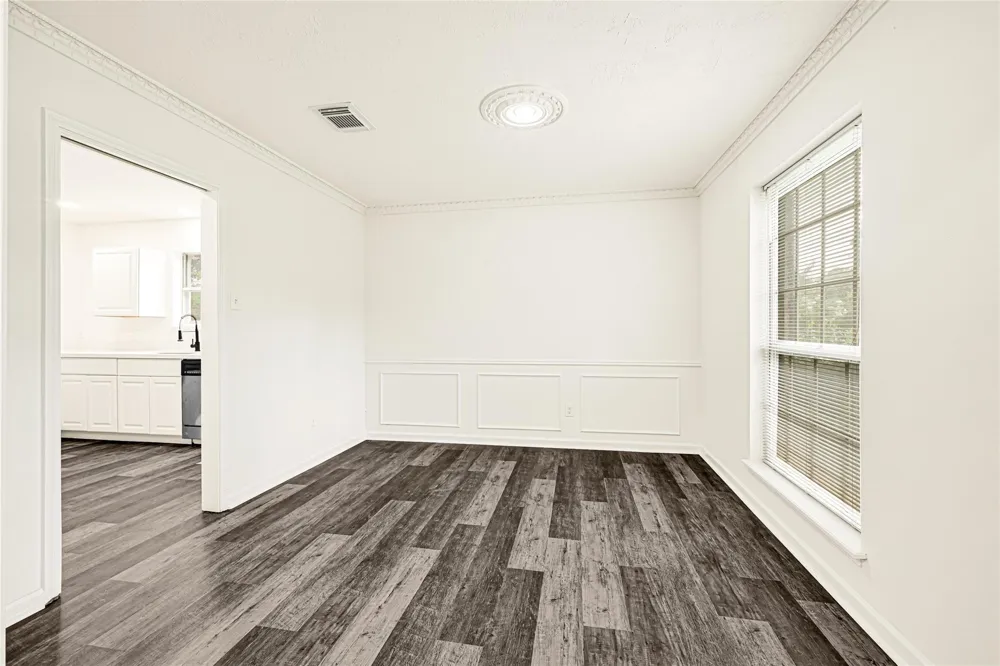 1711 Big Horn Drive Houston, TX 77090