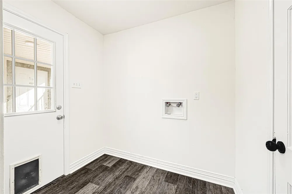 1711 Big Horn Drive Houston, TX 77090