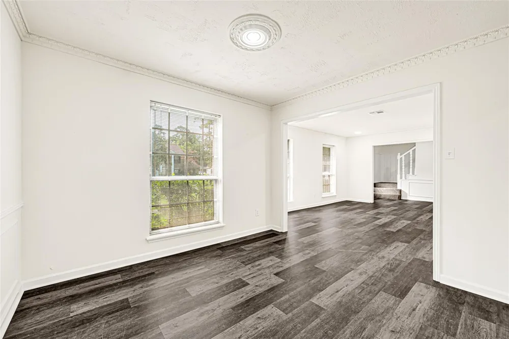 1711 Big Horn Drive Houston, TX 77090