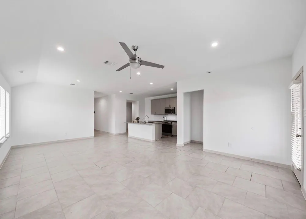 5002 Natchez Trace Arcola, TX 77545