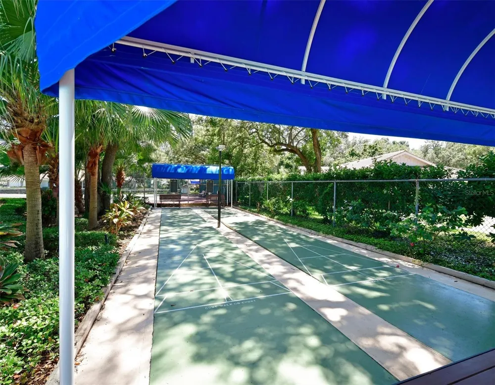 5506 37TH STREET E #4 Bradenton, FL 34203