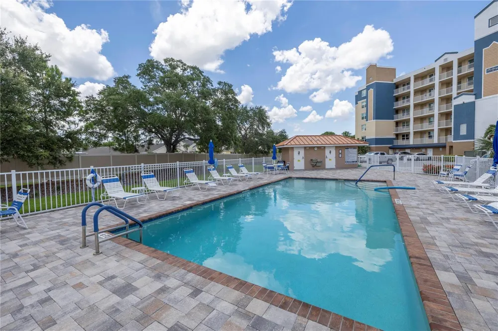 960 STARKEY ROAD #2202 Largo, FL 33771
