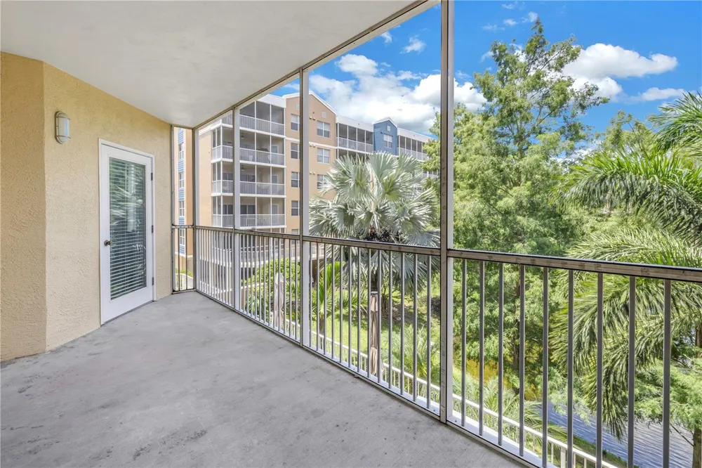 960 STARKEY ROAD #2202 Largo, FL 33771