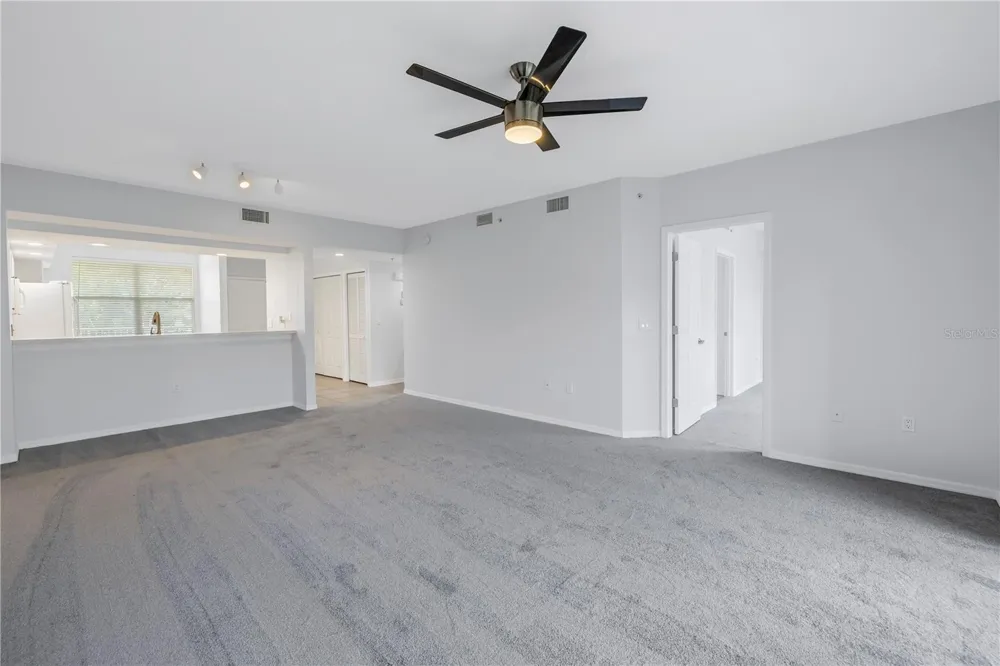 960 STARKEY ROAD #2202 Largo, FL 33771