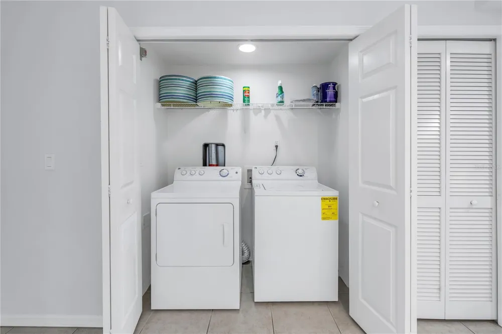 960 STARKEY ROAD #2202 Largo, FL 33771