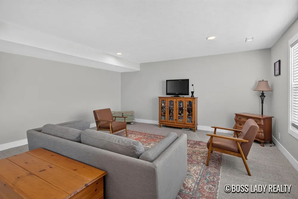 9560 Fields Drive #37 Zeeland Charter Township, MI 49464