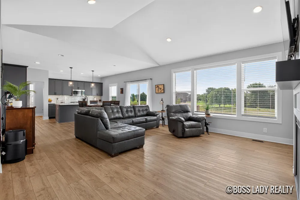 9560 Fields Drive #37 Zeeland Charter Township, MI 49464