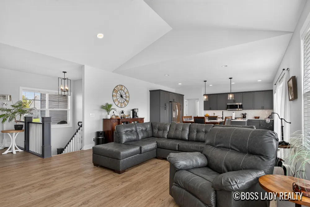 9560 Fields Drive #37 Zeeland Charter Township, MI 49464