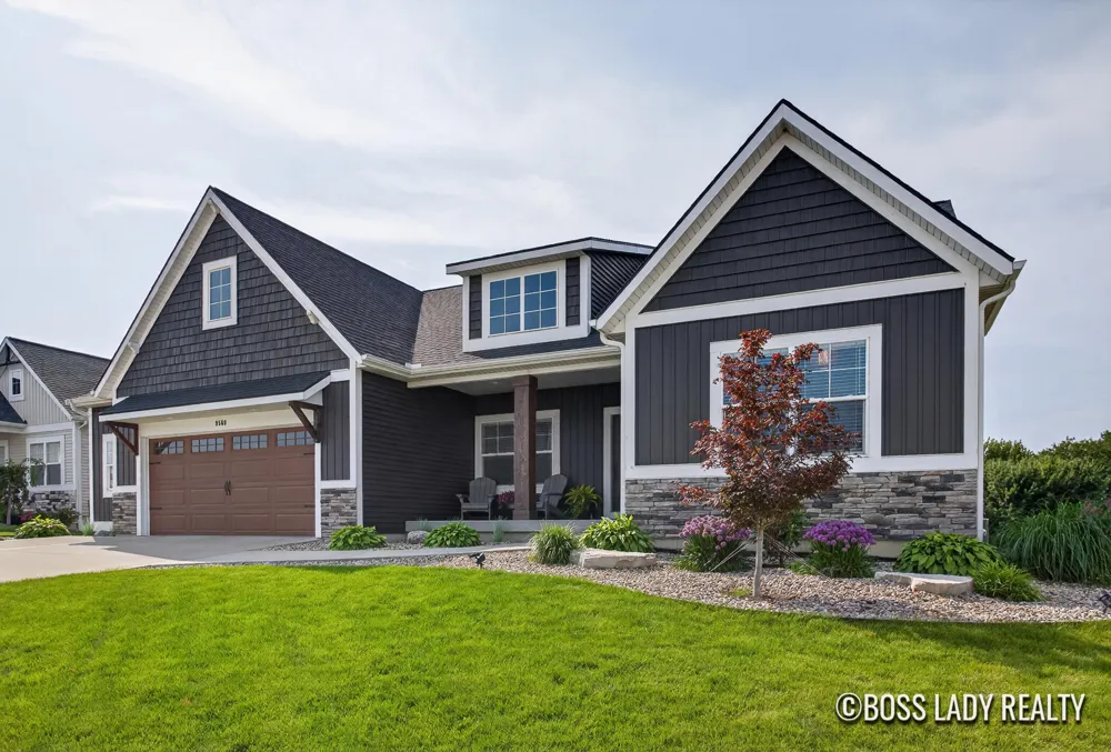 9560 Fields Drive #37 Zeeland Charter Township, MI 49464