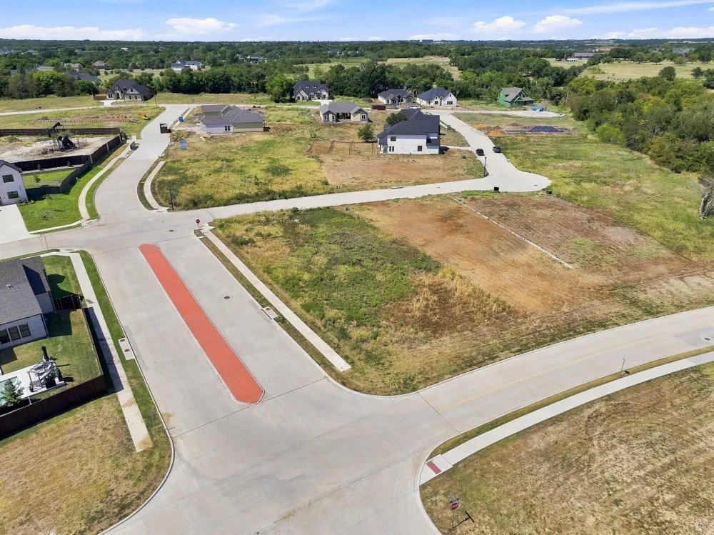 2612 Stonecrest Drive Sherman, TX 75092