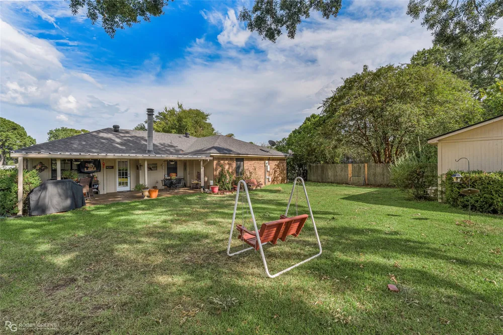 4614 Parkridge Drive Benton, LA 71006