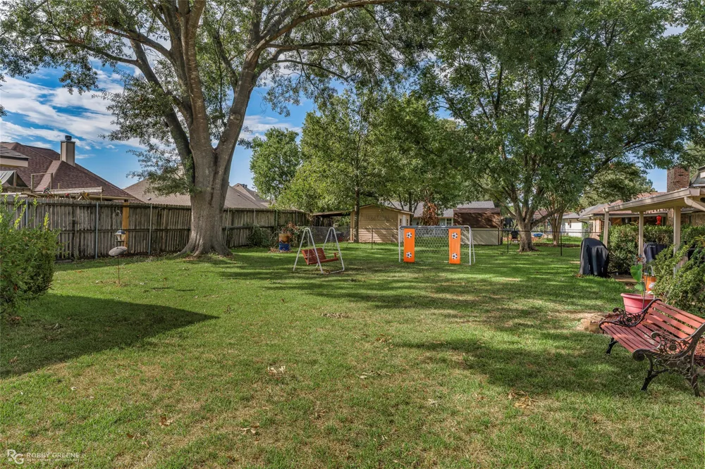 4614 Parkridge Drive Benton, LA 71006