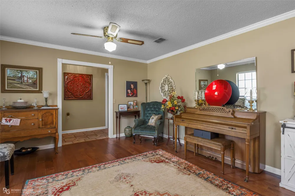 4614 Parkridge Drive Benton, LA 71006