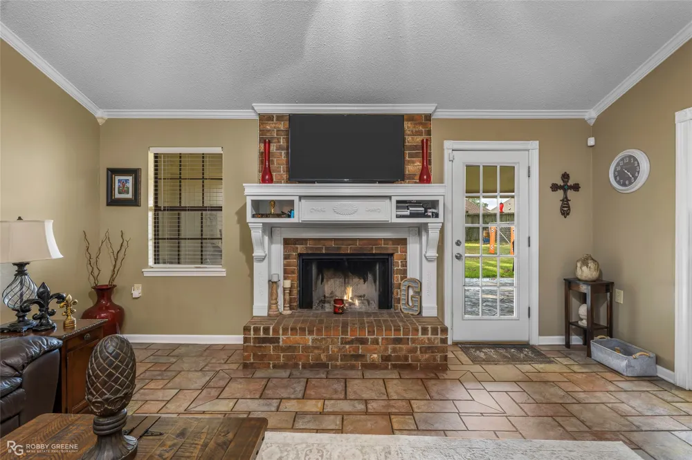 4614 Parkridge Drive Benton, LA 71006