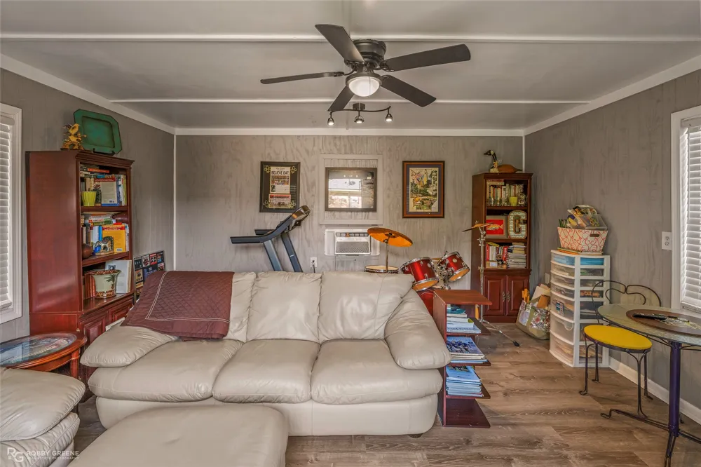 4614 Parkridge Drive Benton, LA 71006