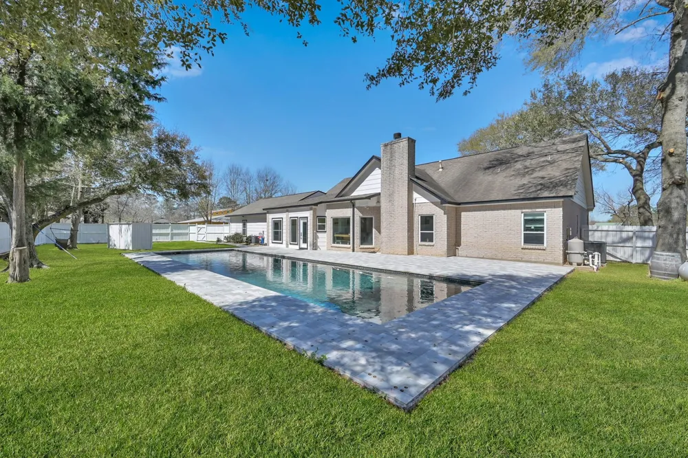 10420 Hufsmith Road Tomball, TX 77375