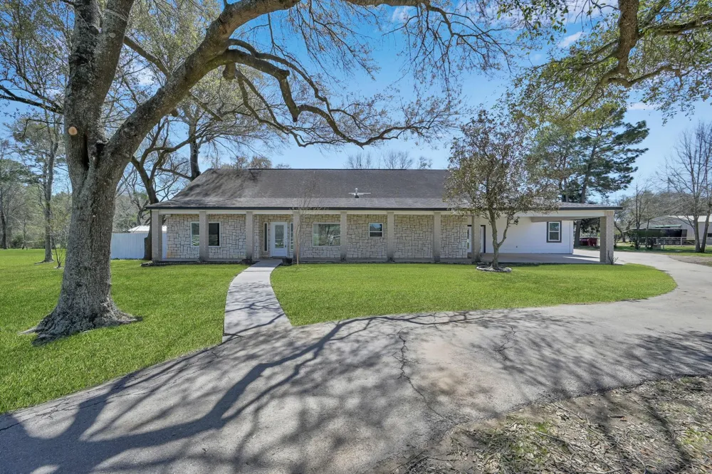 10420 Hufsmith Road Tomball, TX 77375