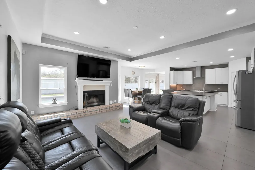 10420 Hufsmith Road Tomball, TX 77375