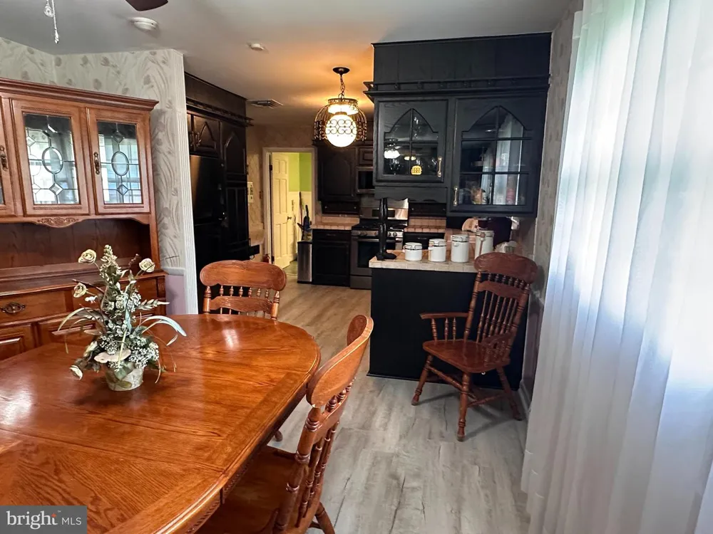 10651 DEACON ROAD White Plains, MD 20695