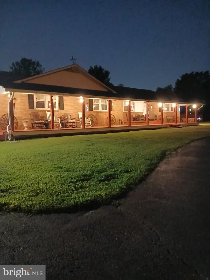 10651 DEACON ROAD White Plains, MD 20695