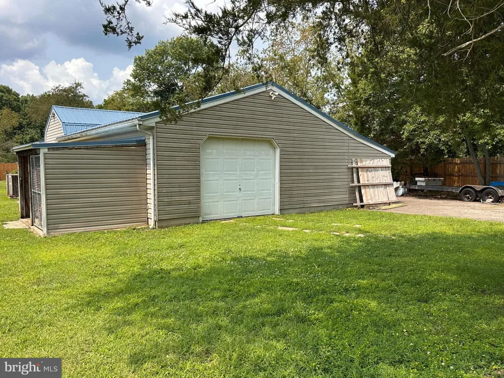 10651 DEACON ROAD White Plains, MD 20695
